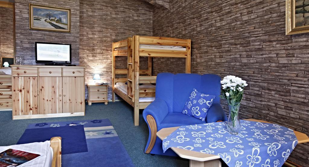 Hotel Posta Черні Дул Екстер'єр фото