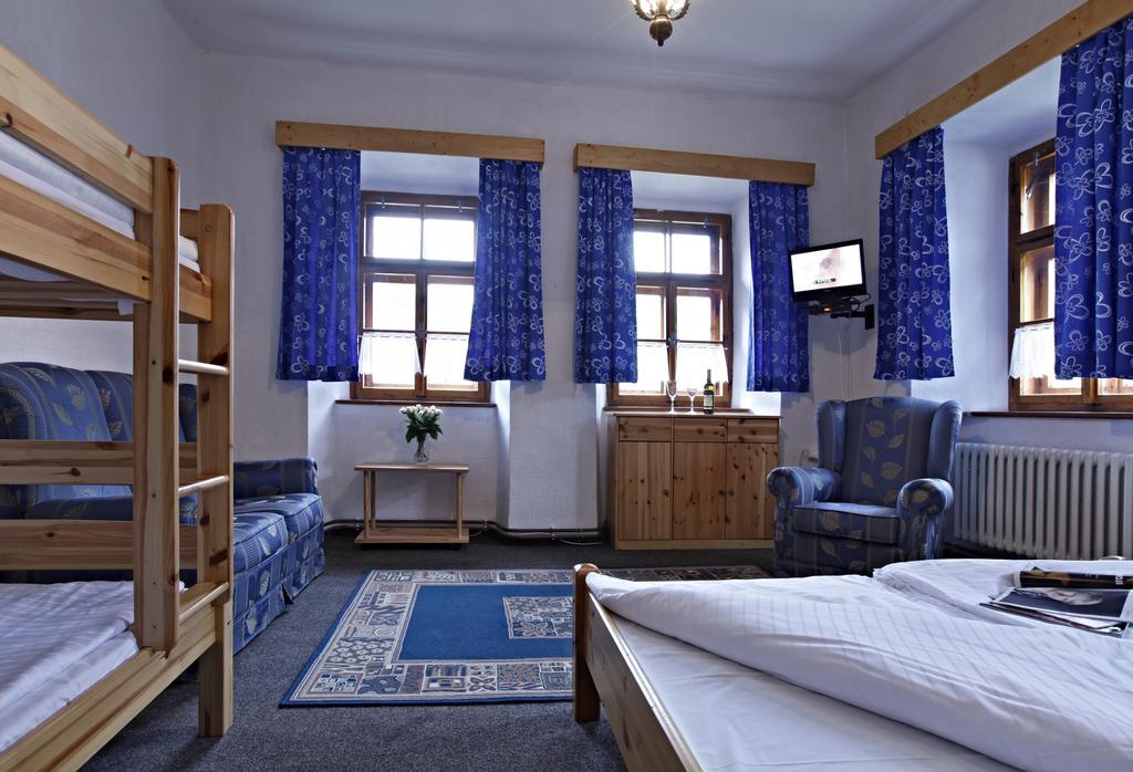 Hotel Posta Черні Дул Екстер'єр фото
