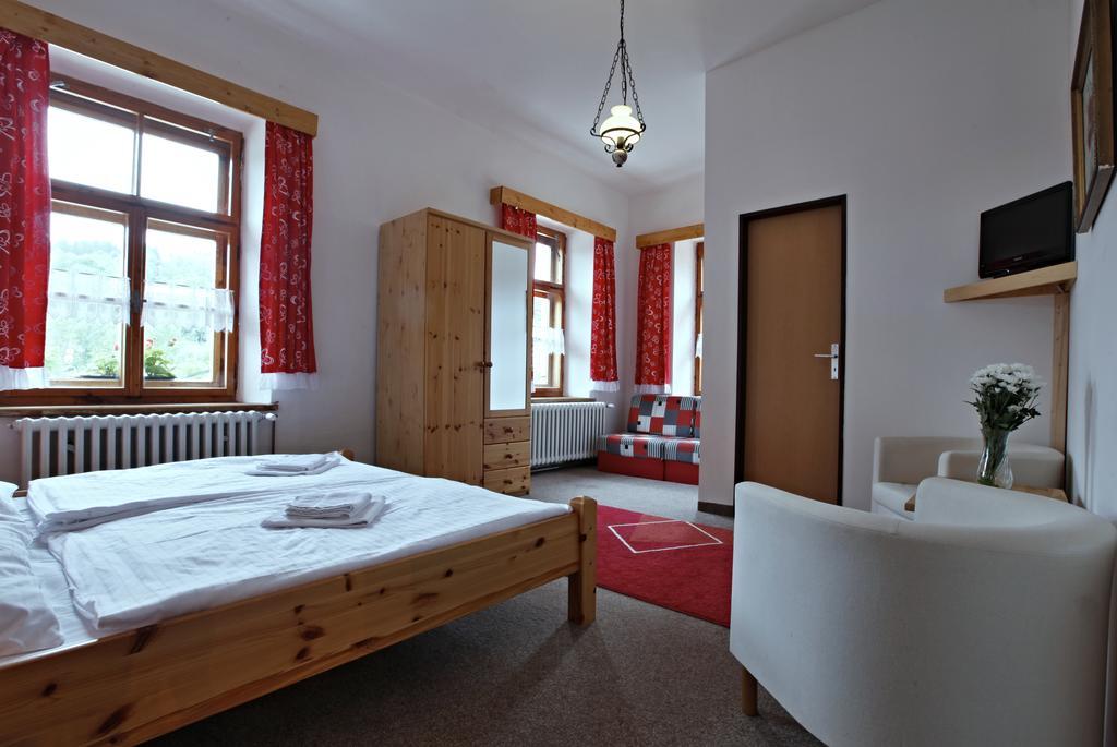 Hotel Posta Черні Дул Екстер'єр фото