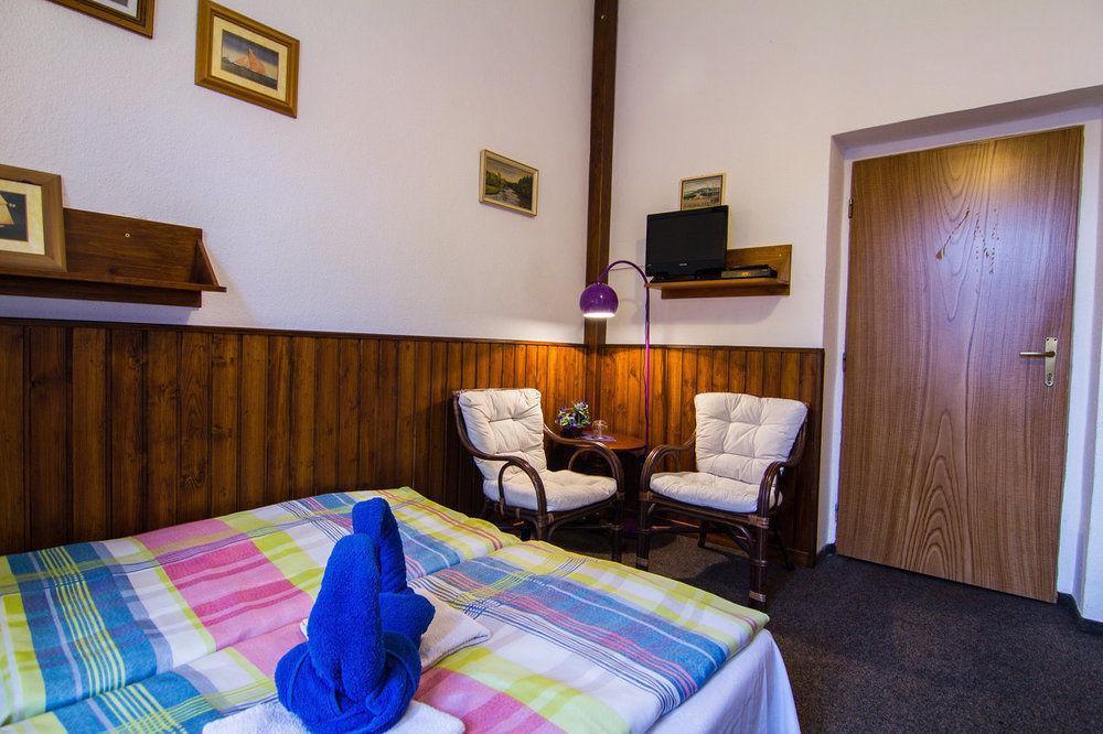 Hotel Posta Черні Дул Екстер'єр фото