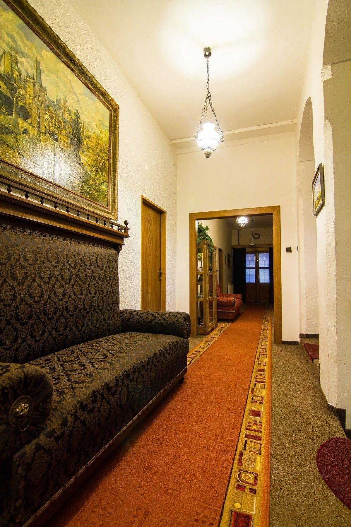 Hotel Posta Черні Дул Екстер'єр фото
